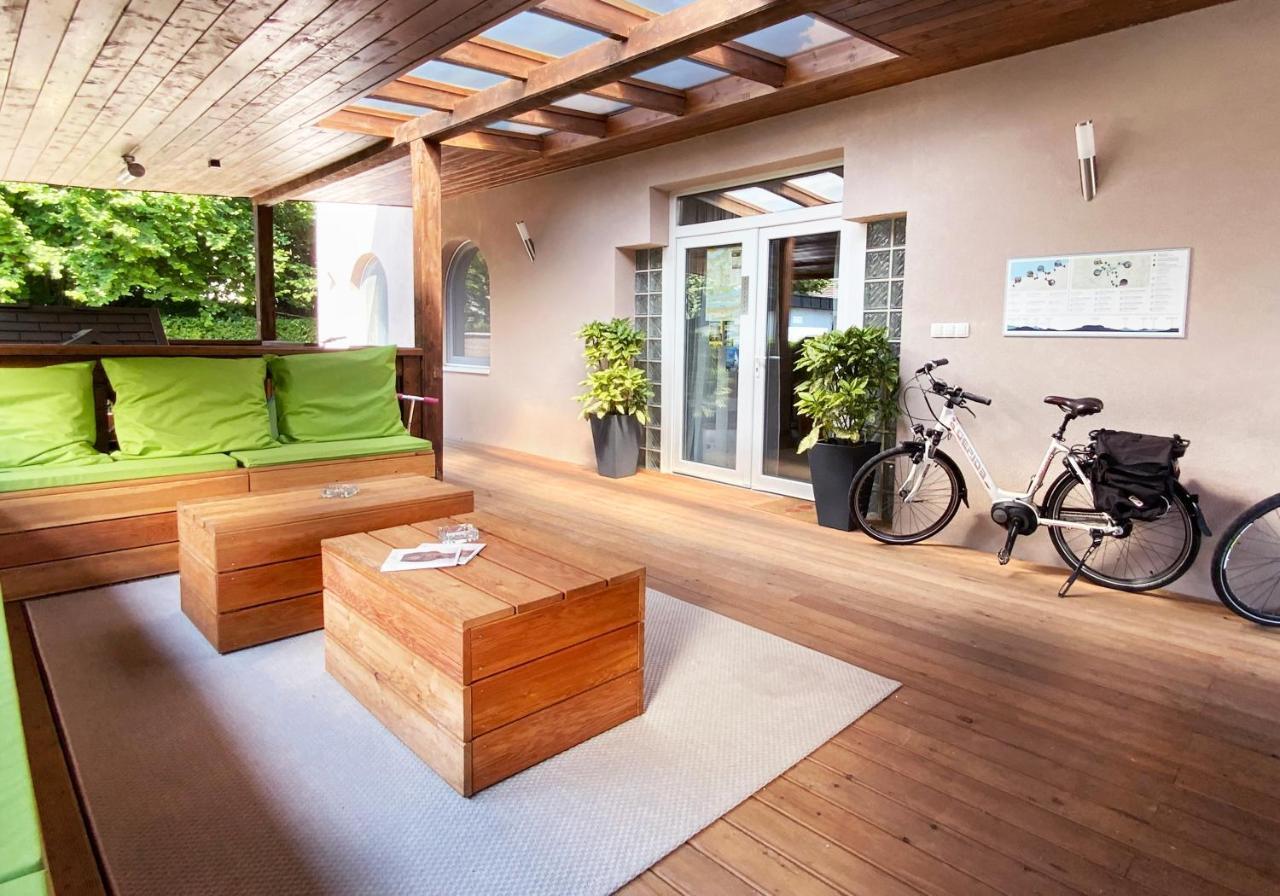 Topart Apartman I Balatonfenyves Luaran gambar