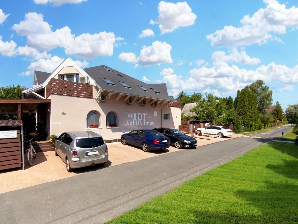Topart Apartman I Balatonfenyves Luaran gambar