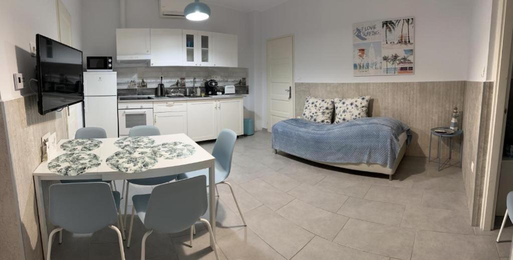 Topart Apartman I Balatonfenyves Luaran gambar