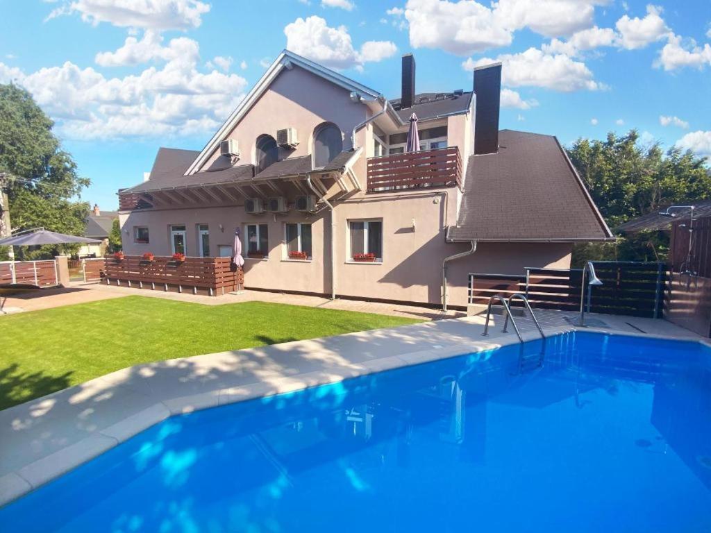 Topart Apartman I Balatonfenyves Luaran gambar