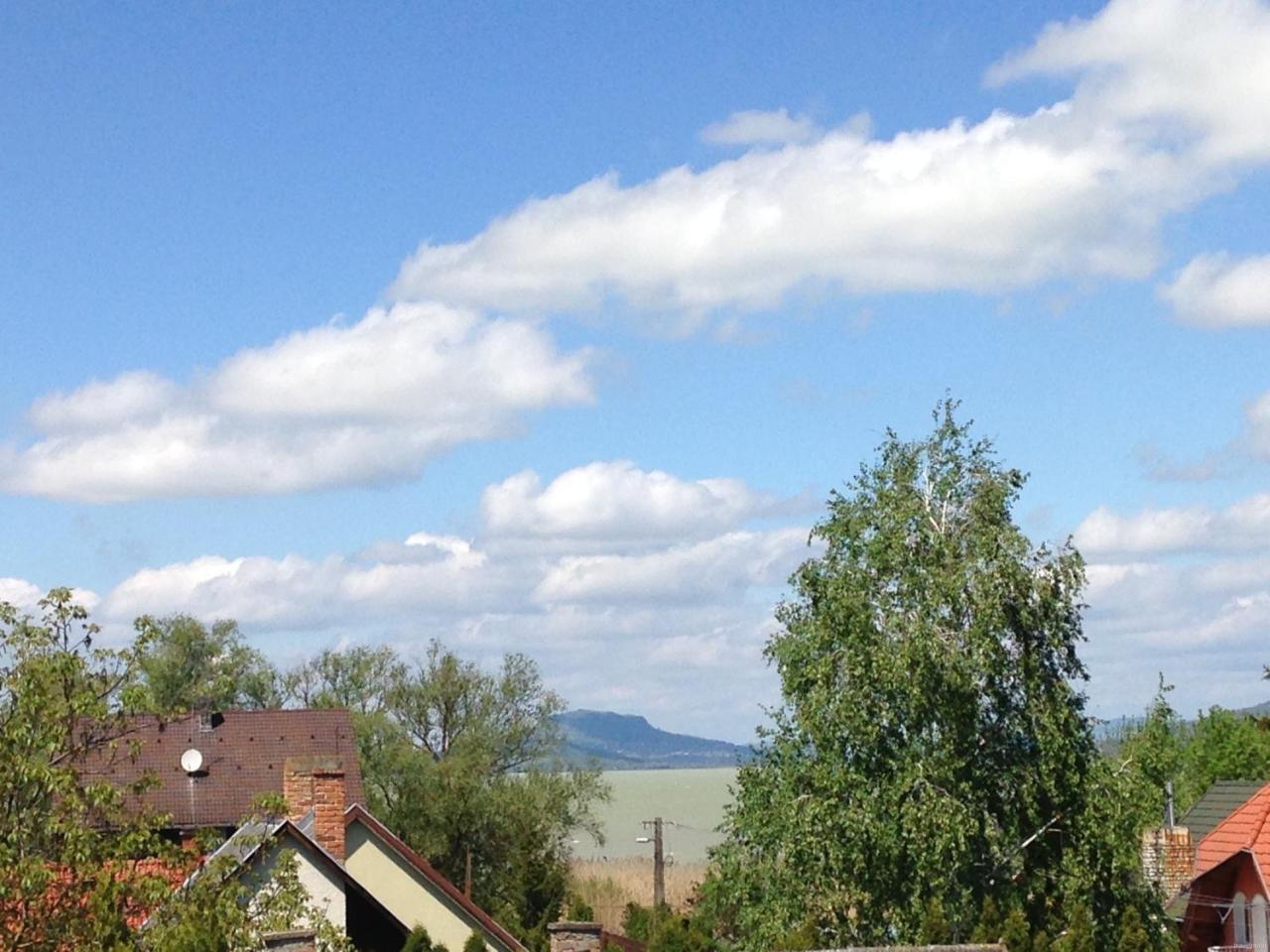 Topart Apartman I Balatonfenyves Luaran gambar